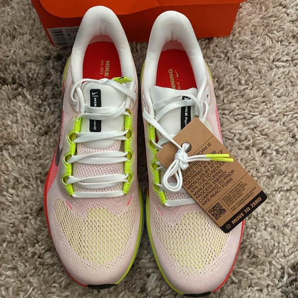 Nike Air Zoom Pegasus 41 - women’s size 9 - Picture 2 of 5